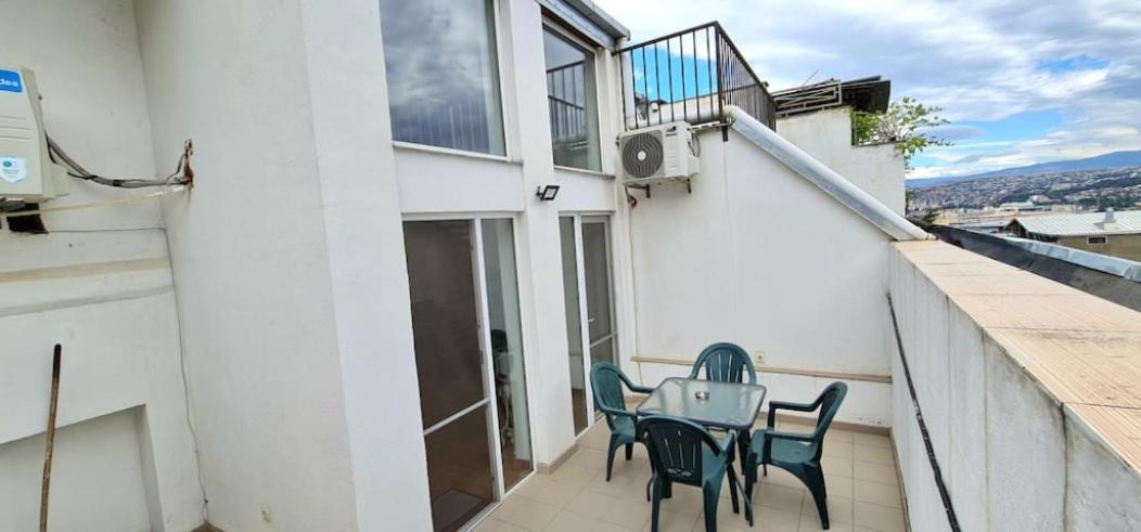 Duplex Apartment In The City Center Tbilisi Exterior foto
